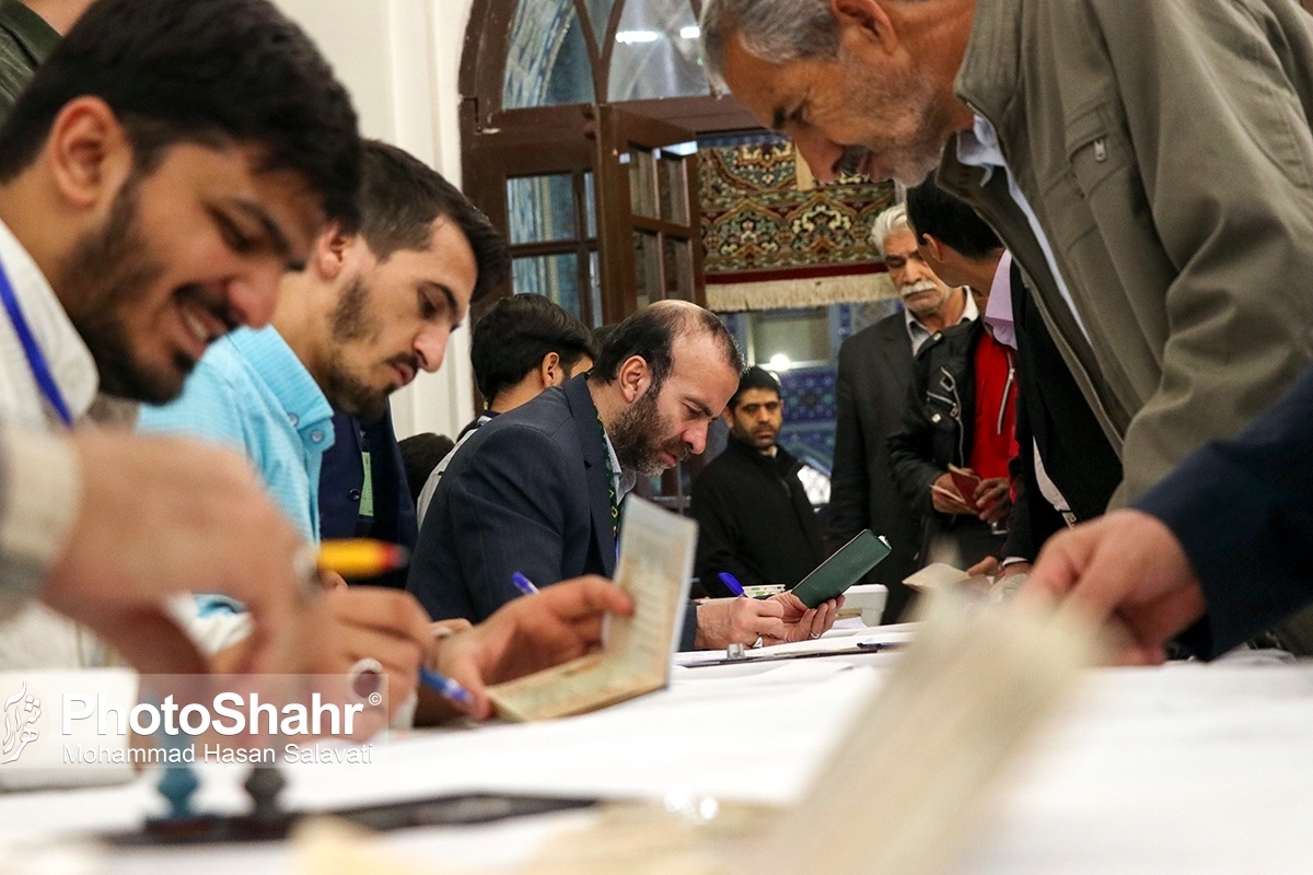 عضو حقوقدان و معاون اجرایی و انتخابات شورای نگهبان از آموزش ۳۰۰ هزار ناظر برای آمادگی انتخابات اسفندماه ۱۴۰۲ خبر داد.