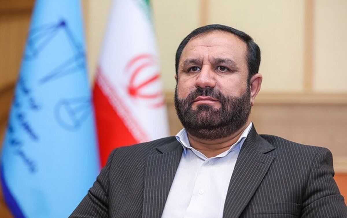 دادستان عمومی و انقلاب تهران گفت: در سال جاری تعداد ۳ هزار و ۴۷۰ ردیف کالای متروکه تعیین تکلیف شده که نسبت به مدت مشابه سال گذشته به لحاظ تعداد ردیف کالا ۱۳۰ درصد و به لحاظ ارزش ریالی ۳۹۰ درصد افزایش داشته است.