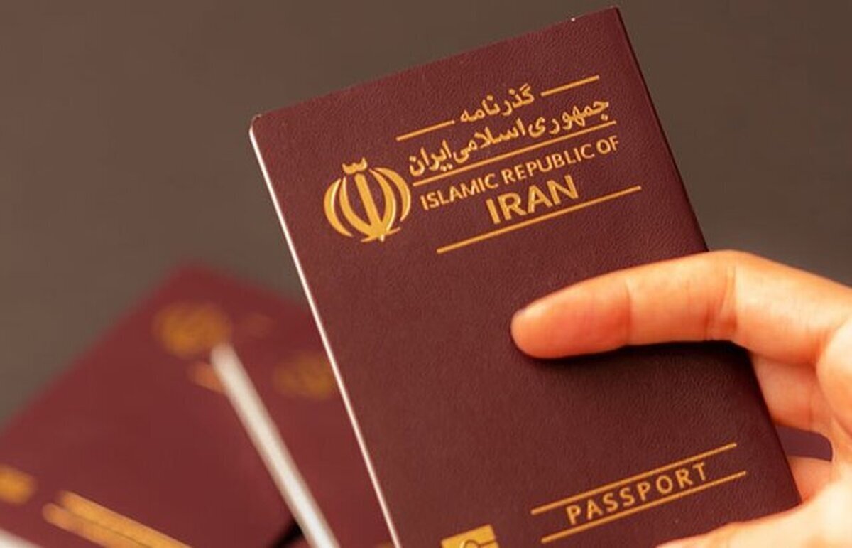 سخنگوی فراجا از صدور گذرنامه‌های زیارتی پنج ساله با قیمت مناسب برای زائران عتبات خبر داد و گفت که متقاضیان می‌توانند درخواست خود را در نرم افزار پلیس من ثبت کرده یا به شکل حضوری به دفاتر اداره مهاجرت و گذرنامه مراکز استان خود مراجعه کنند.