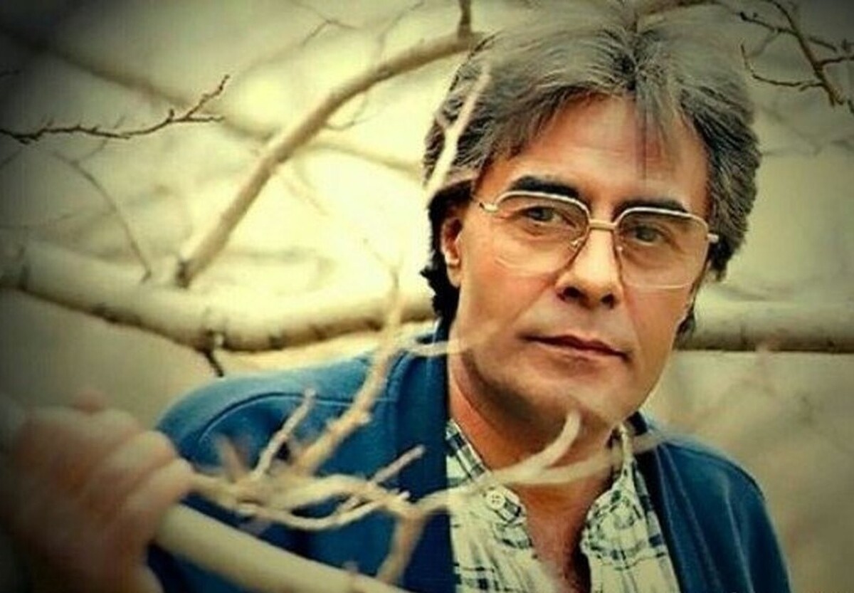 فیلم سینمایی «کیمیا» امشب ۲۷ تیر به مناسبت سالگرد درگذشت خسرو شکیبایی از شبکه نمایش پخش می‌شود.
