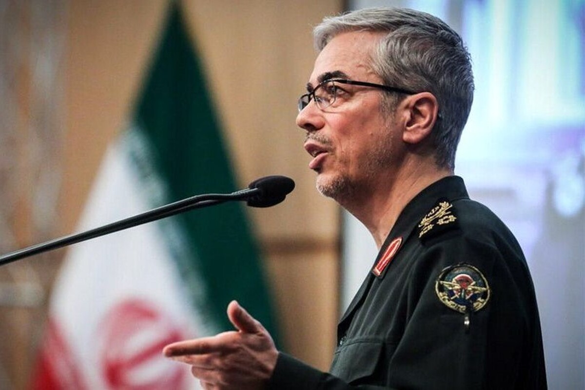 رئیس ستادکل نیروهای مسلح در شورای فرماندهی سپاه آذربایجان شرقی گفت: قطب قدرت در حال چرخش به سمت آسیاست. نگاه قدرت‌های غیر غربی هم به جمهوری اسلامی ایران به‌عنوان یک قدرت منطقه‌ای است.