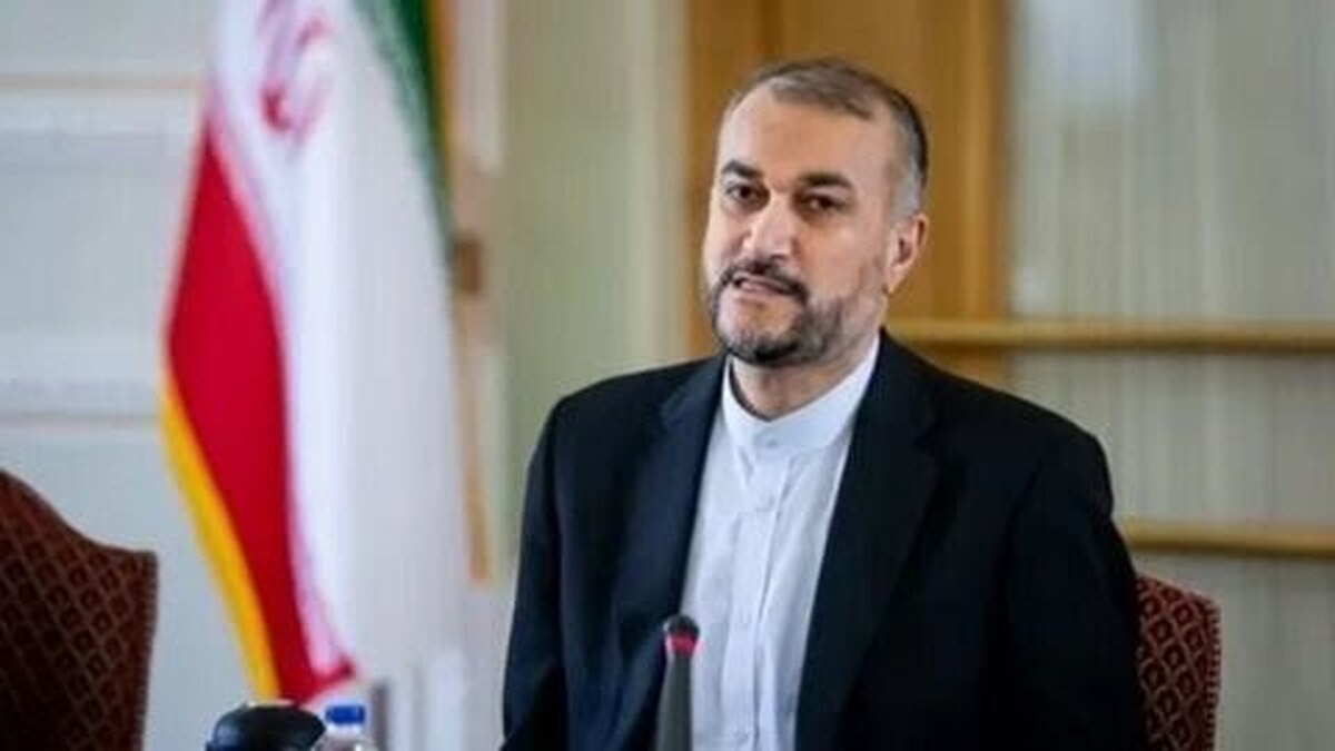 وزیر امور خارجه جمهوری اسلامی ایران، با بیان اینکه در حال طراحی هستیم که در زمان مناسب و براساس برنامه‌ای که با کشور مصر تنظیم می‌کنیم، شاهد ارتقای روابط دو کشور باشیم، تاکید کرد: ما هیچ‌گونه محدودیتی برای توسعه همه‌جانبه روابط با مصر نداریم و از توسعه روابط با مصر استقبال می‌کنیم.