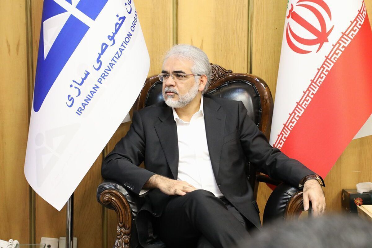 حسین قربانزاده، رییس سازمان خصوصی‌سازی به عنوان جانشین وزیر اقتصاد منصوب شد.