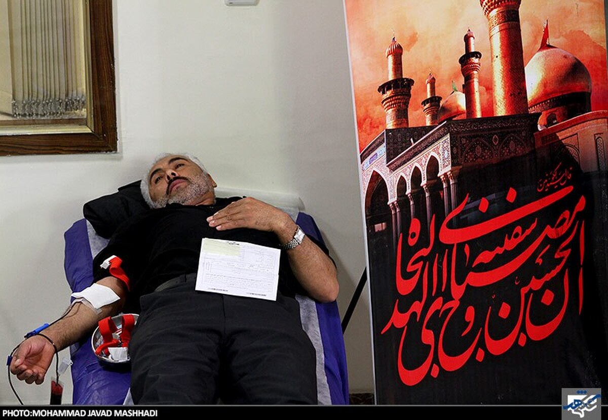 مسئول اداره روابط عمومی انتقال خون استان خراسان رضوی گفت: همزمان با آغاز ماه محرم به منظور ترویج فرهنگ ایثار و اهدای خون و نیاز مبرم به مراجعه دارندگان تمامی گروه‌های خونی به پایگاه‌های اهدای خون در گرمترین روزهای سال، پویش نذر خون با شعار اهدای خون، فرهنگ حسینی، نذر عاشقان از امروز در خراسان رضوی آغاز شد.