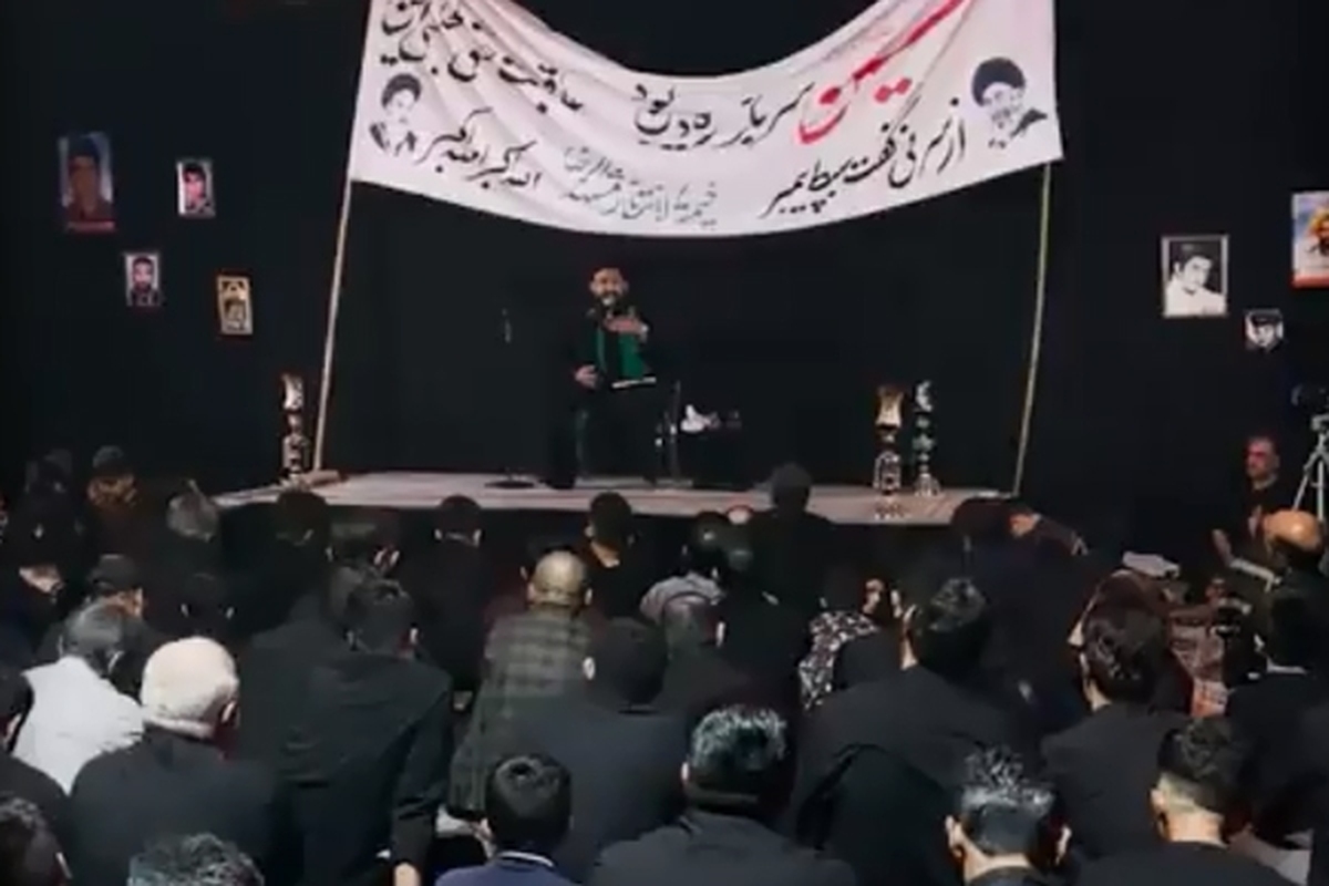 مراسم عزاداری سید و سالار شهیدان این روزها و شب ها از هر کوچه و محله ای شنیده می شود.