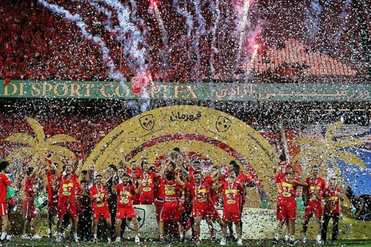 باشگاه پرسپولیس بابت قهرمانی در دو جام باید به اعضای تیمش ۶۷ میلیارد تومان پاداش دهد.