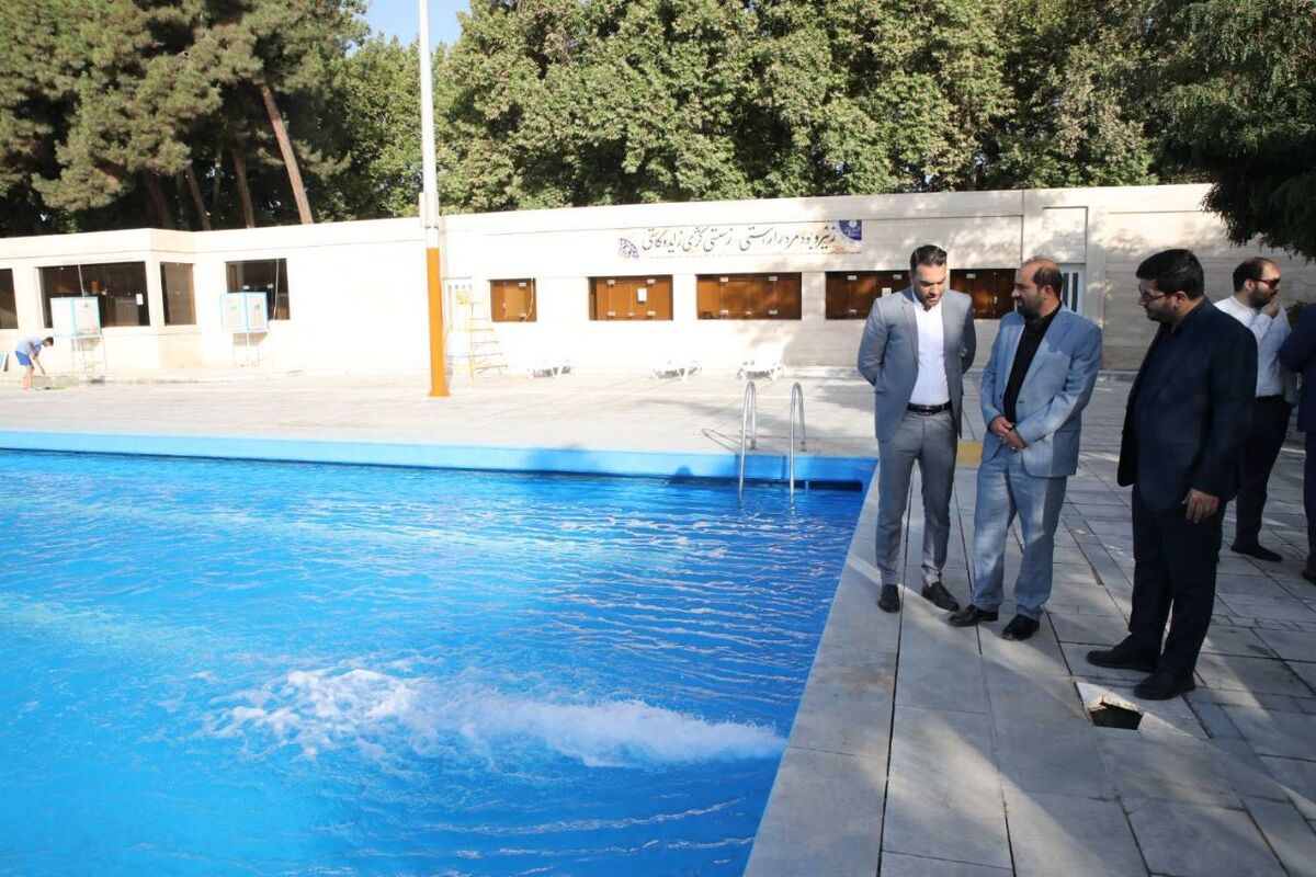 استخر مجموعه پارک ملت مشهد در فصل پاییز هم فعال خواهد بود