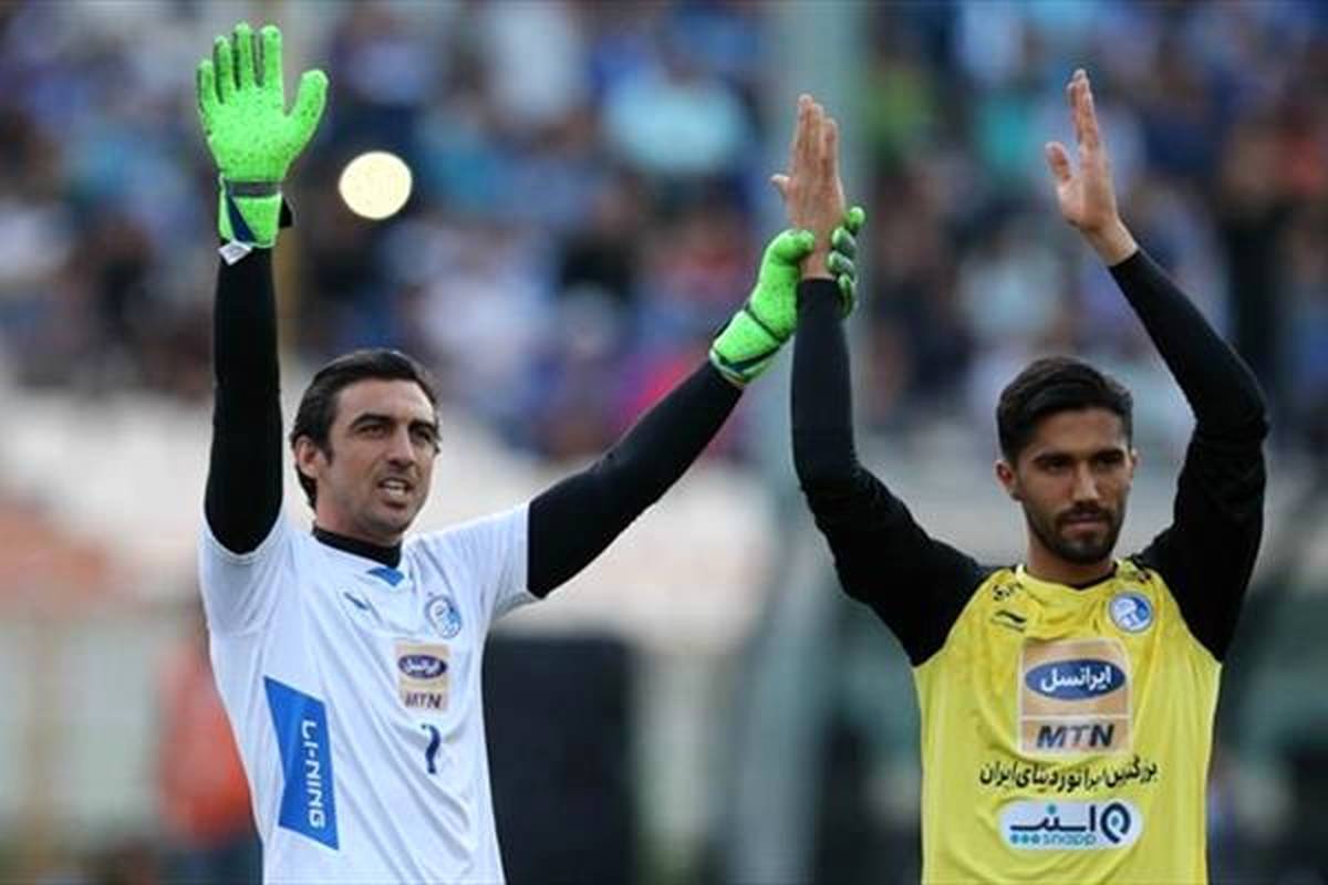 در روز‌های گذشته مذاکراتی از سوی باشگاه نساجی قائمشهر با سید حسین حسینی انجام شده است.