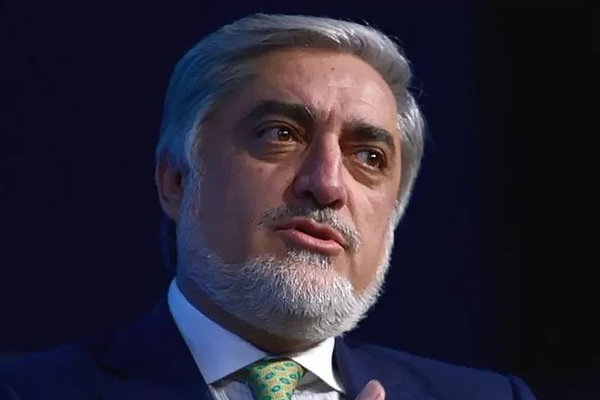 رئیس شورای مصالحه ملی افغانستان در دولت پیشین خواستار حمایت جهان از مردم افغانستان در شرایط کنونی شد.