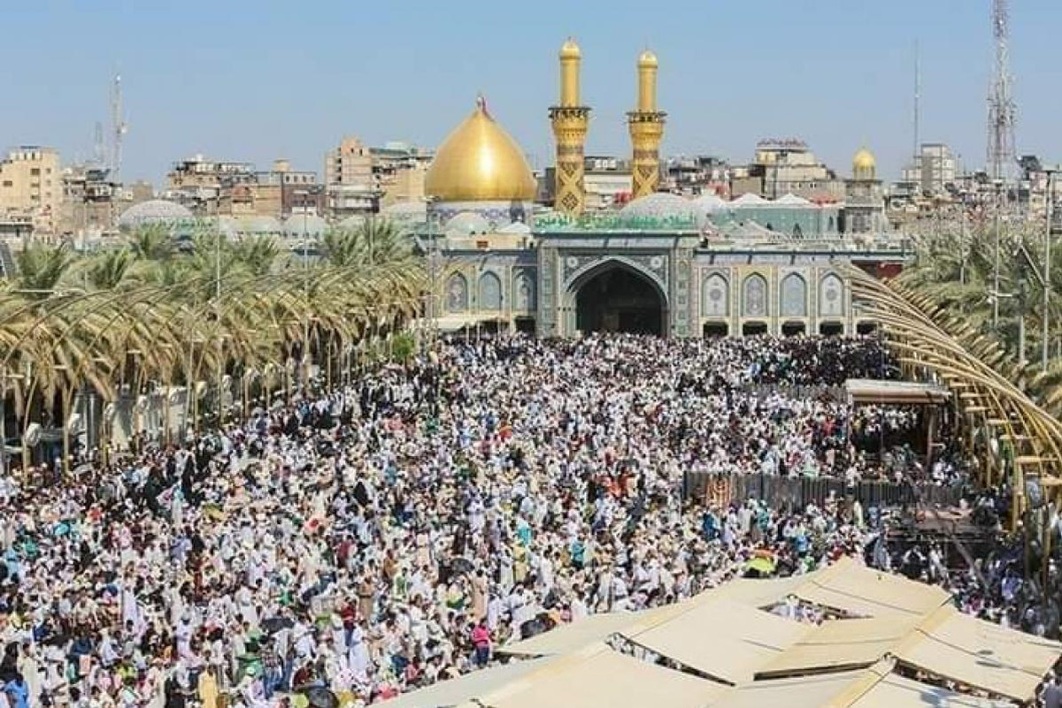 ویدئویی از تصاوير هوایی از حضور مردم در کربلای معلی در روز عرفه را مشاهده می‌کنید.