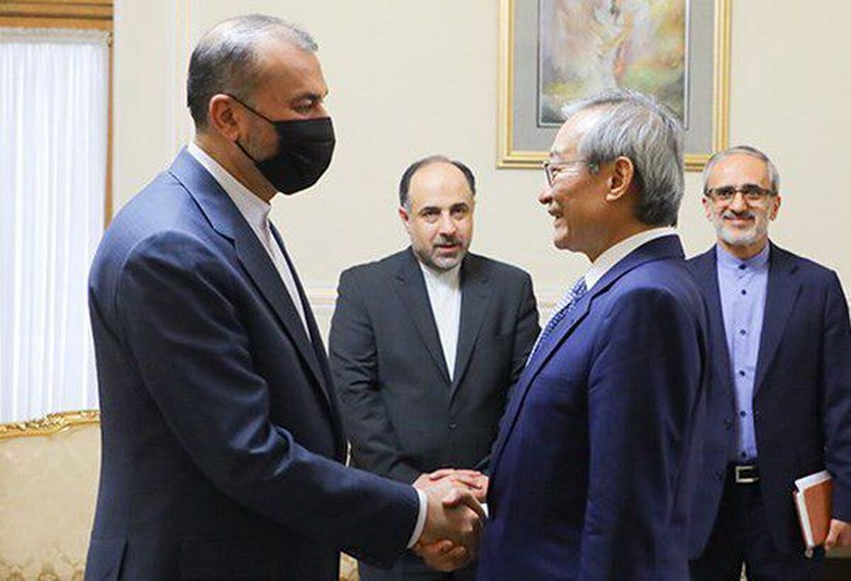 دبیرکل سازمان همکاری شانگهای در گفت‌وگوی تلفنی با امیرعبداللهیان گفت: عضویت کامل ایران در نشست آتی این سازمان رسما اعلام می‌شود و از ۱۳ تیر از همه حقوق کشورهای عضو برخوردار خواهد بود.