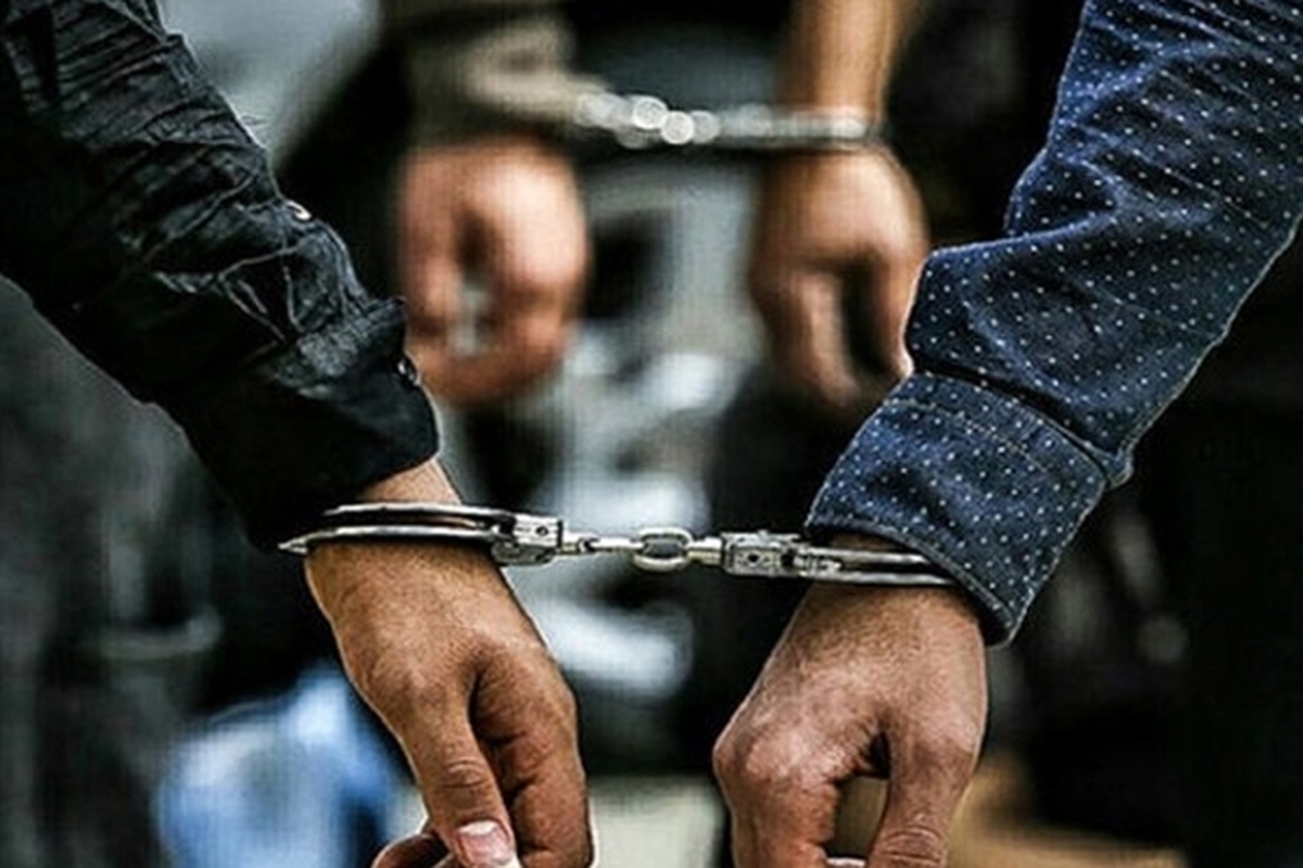 دادستان عمومی و انقلاب مرکز استان کهگیلویه و بویراحمد عنوان کرد:عناصر وابسته به گروهک تروریستی منافقین در کهگیلویه و بویراحمد دستگیر شدند.
