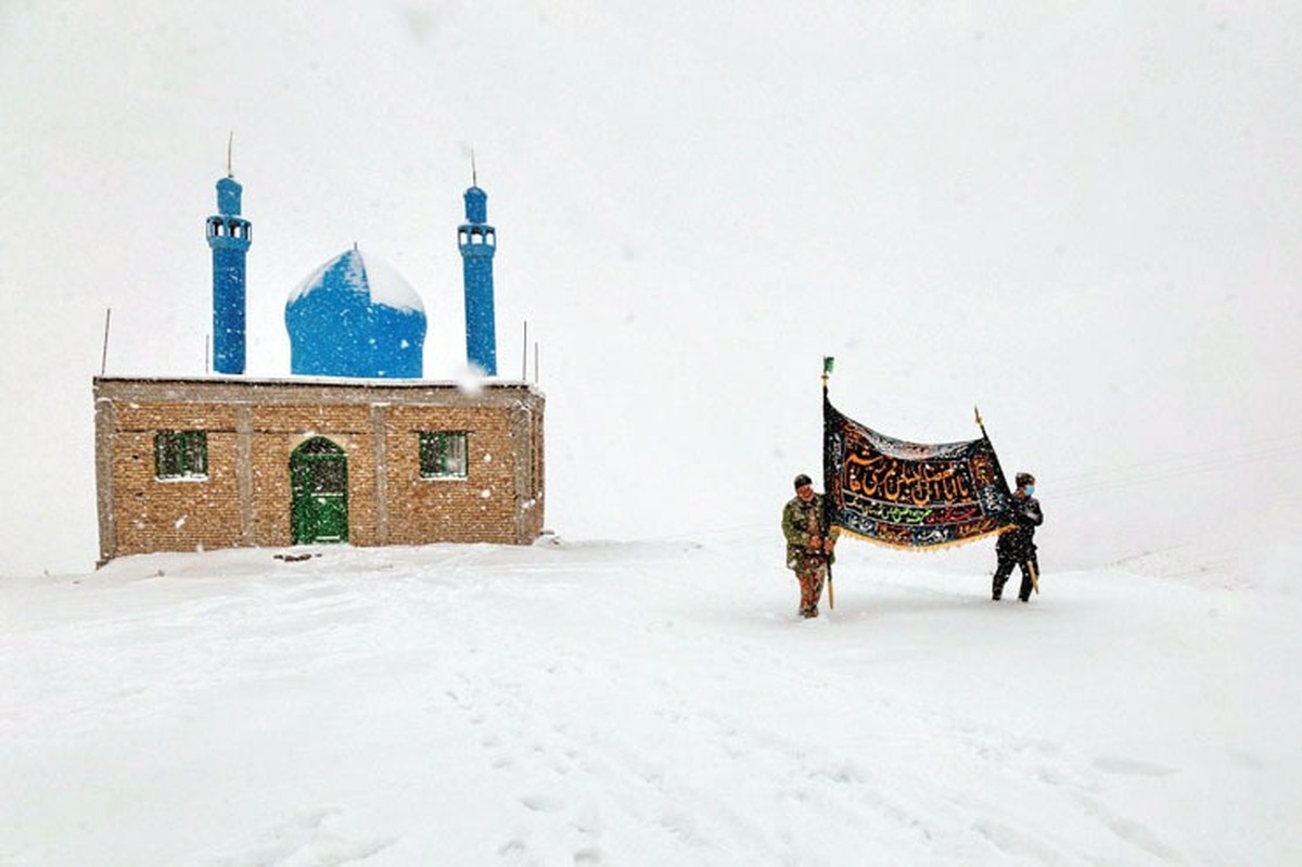 ۳۰ سال توی سرما و گرما