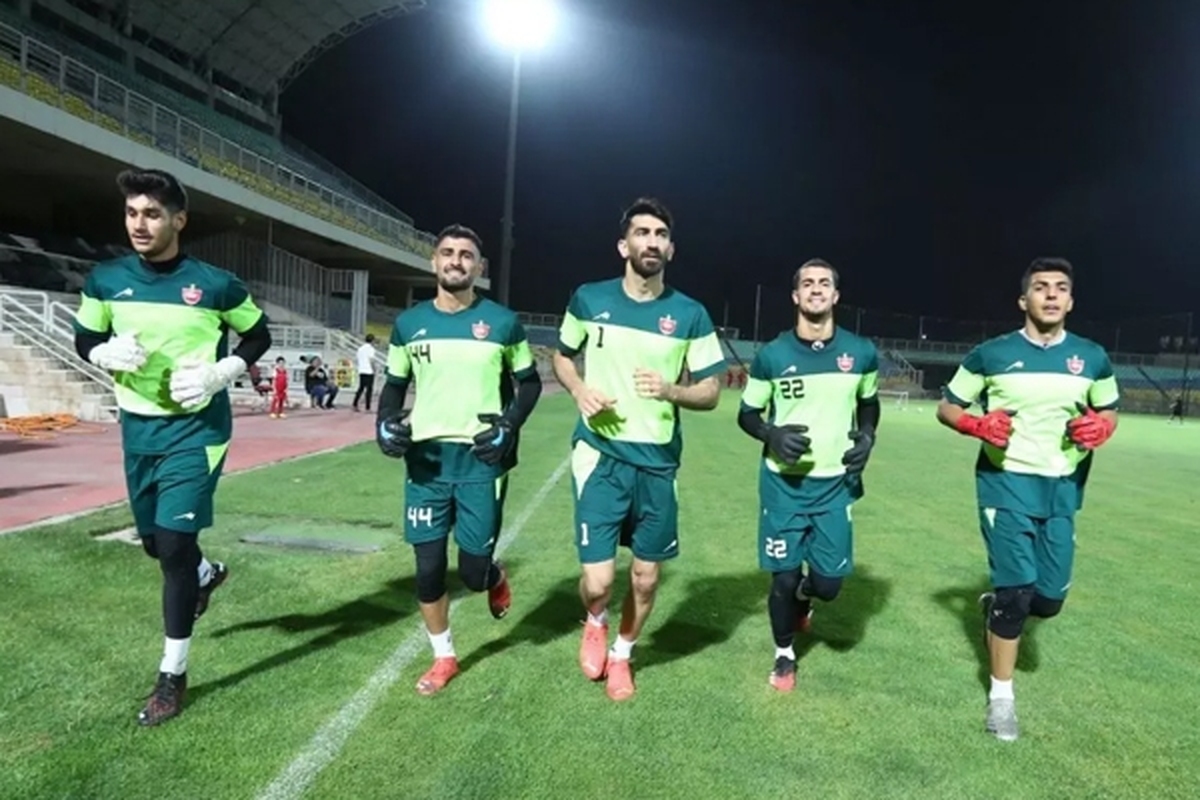 باشگاه پرسپولیس قصد کنار گذاشتن بازیکنی را از لیستش ندارد.