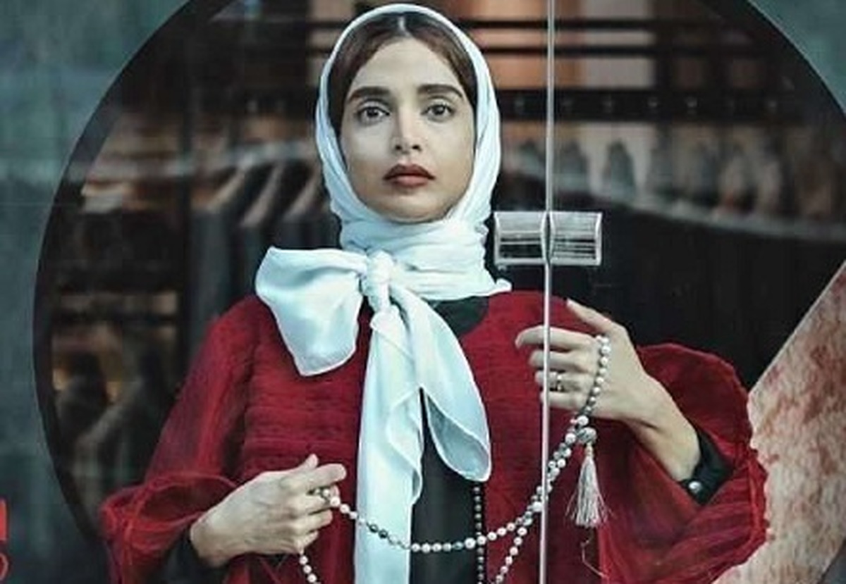 تصویر جدیدی از «الهه حصاری» در فصل دوم سریال «زخم کاری» با نام «بازگشت» منتشر شد.