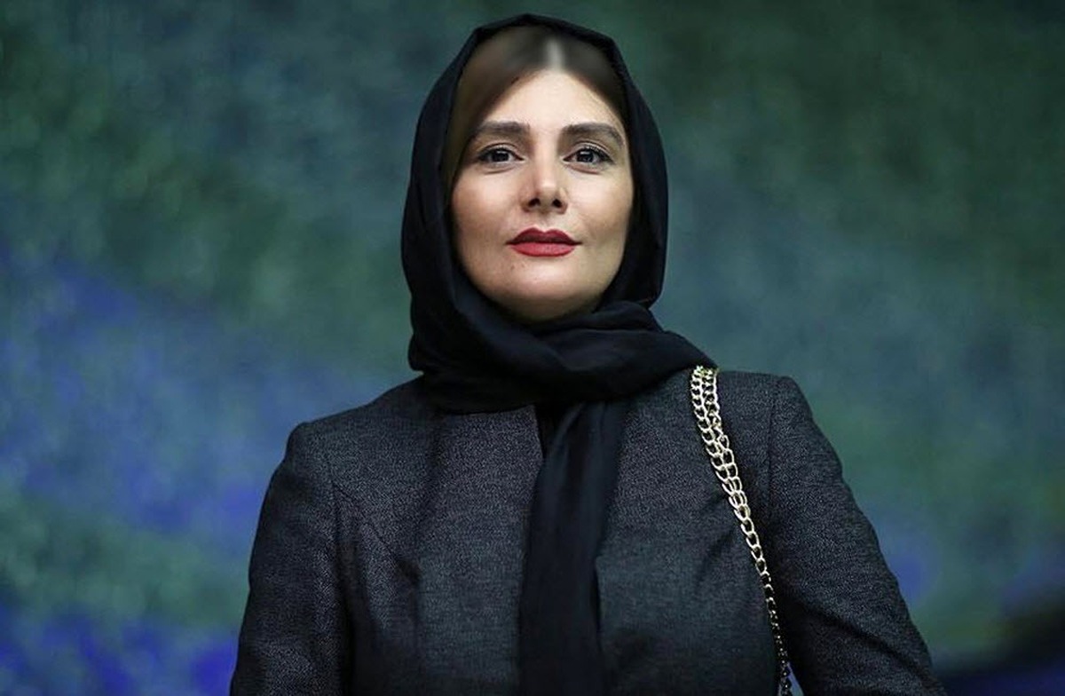 هنگامه قاضیانی می گوید که ۱۱ ماه است که هیچ پروژه جدیدی نپذیرفته و پخش دو مجموعه از او به سال‌های پیش مربوط است.