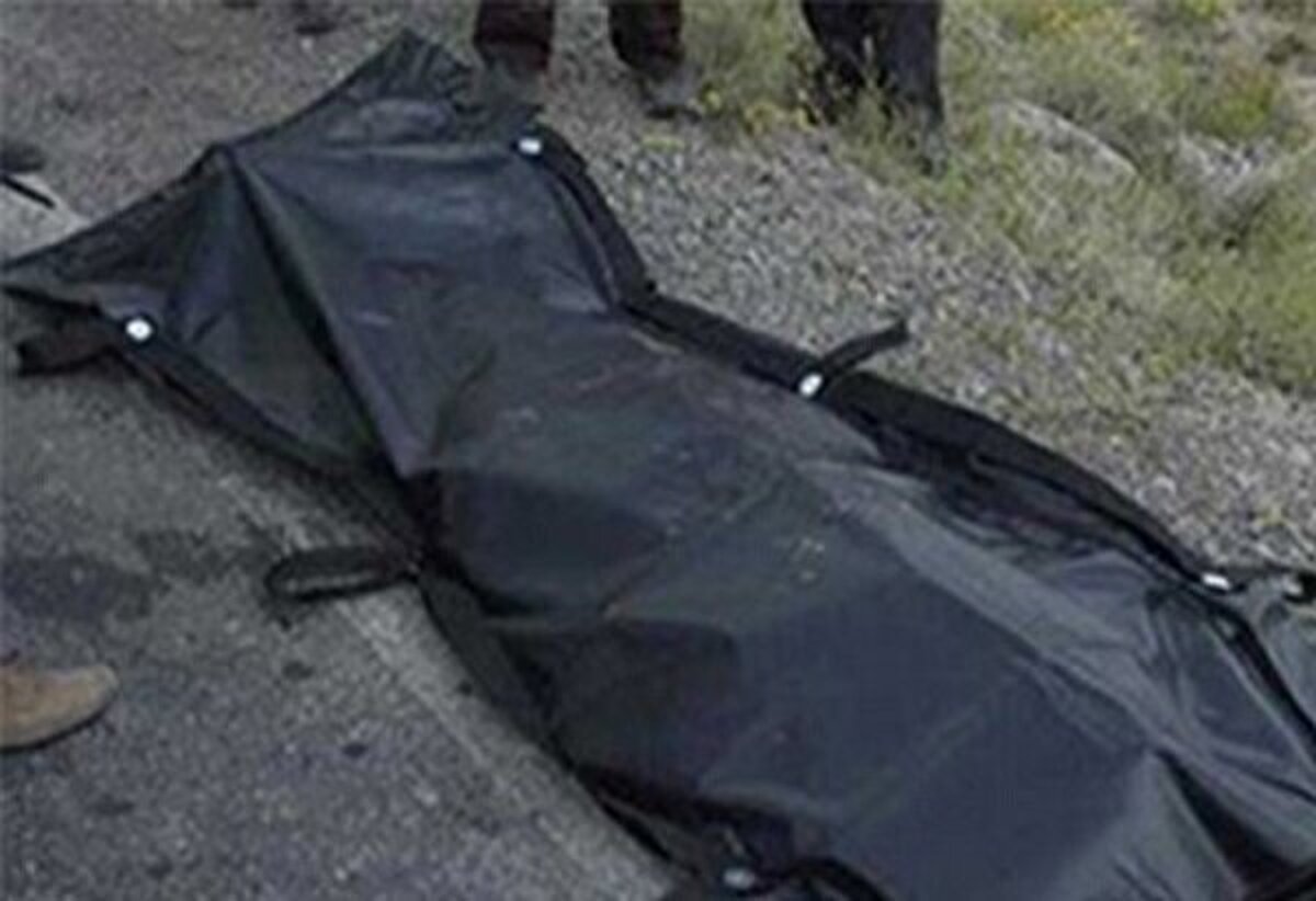 مدیرعامل سازمان آتش‌نشانی و خدمات ایمنی شهرداری سبزوار گفت: غواصان این سازمان جسد مردی ۴۰ ساله را که در سد یام شهرستان جوین غرق شده بود، از آب بیرون کشیدند.