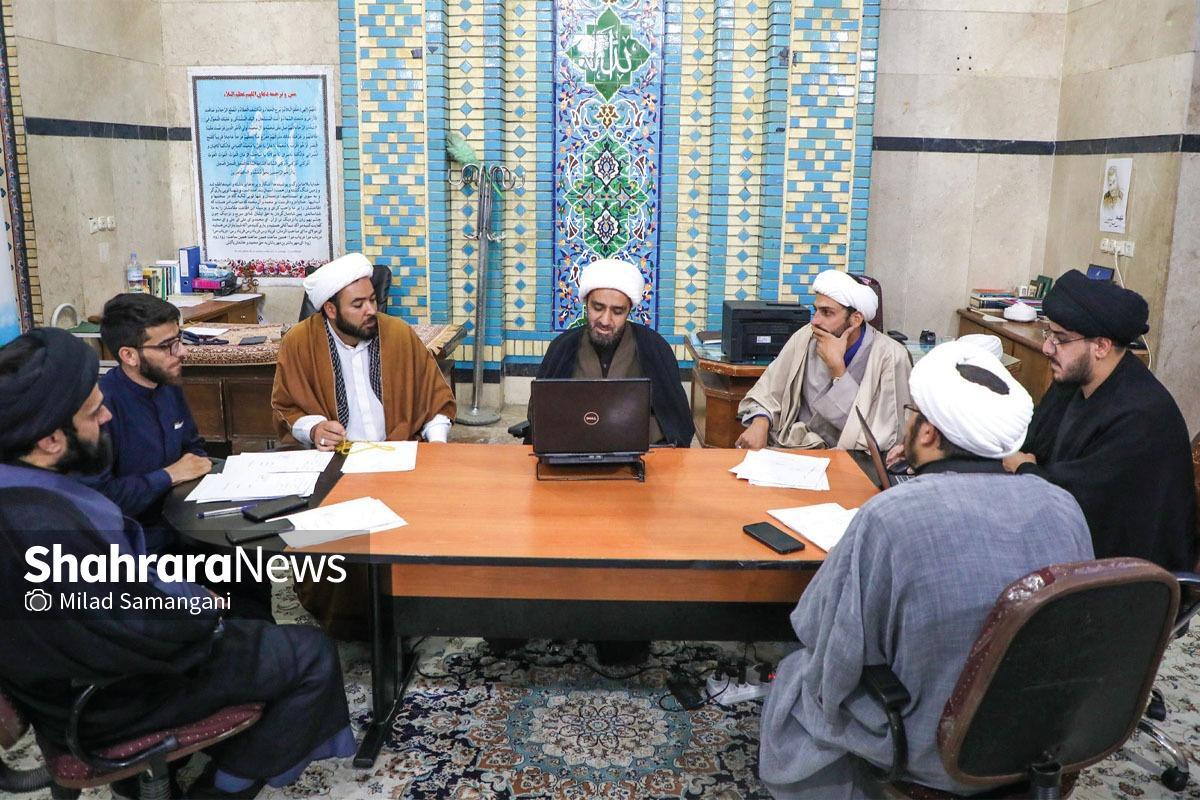 آشنایی با گروه علمی تبلیغی «مکتب امام صادق (ع)» که برای فرزندان بهزیستی طرح و برنامه دارد.