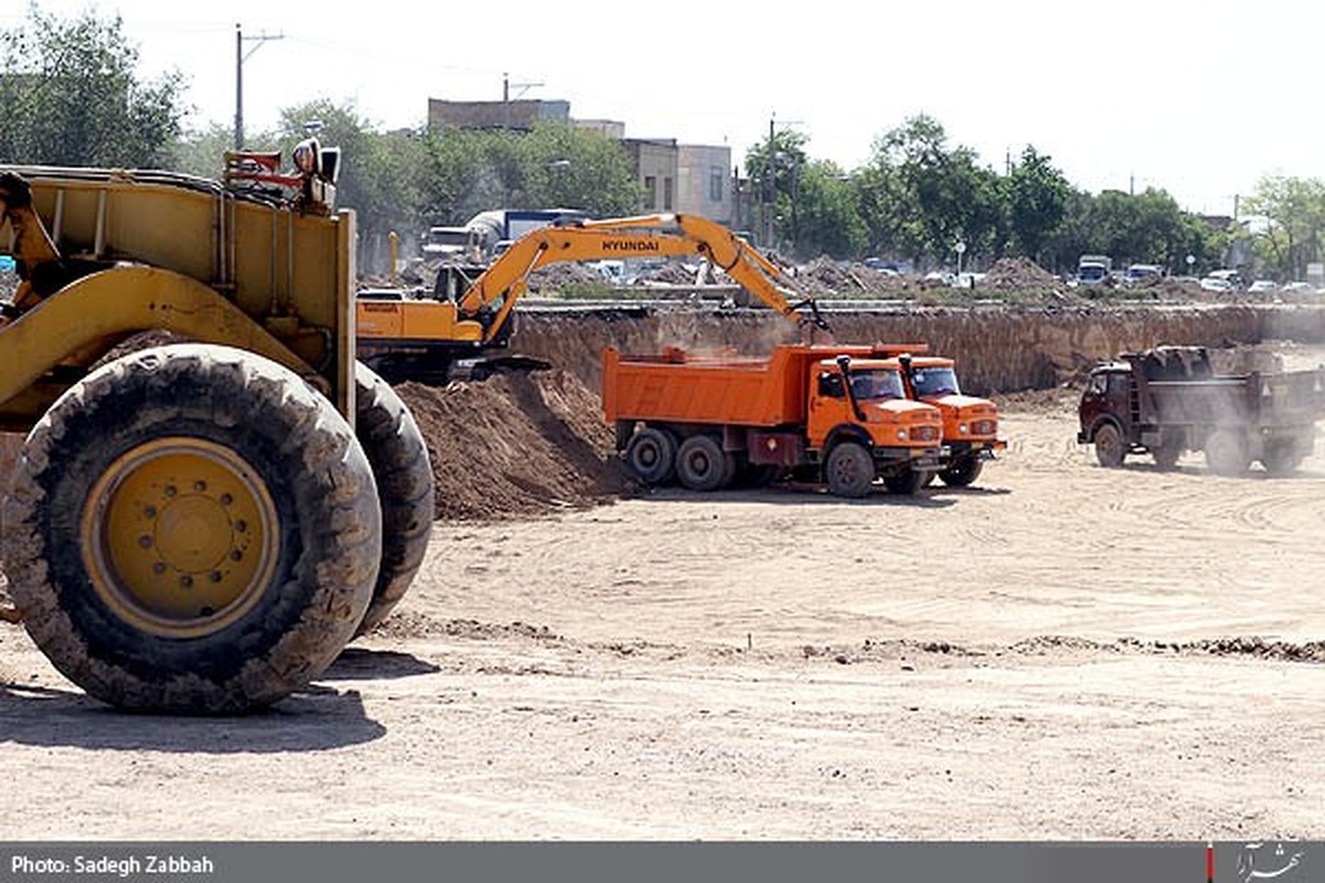 مدیرکل راهداری و حمل و نقل جاده‌ای خراسان رضوی عنوان کرد ۱۳۵۰ کیلومتر از راه‌های استان نیازمند ترمیم سنگین است.