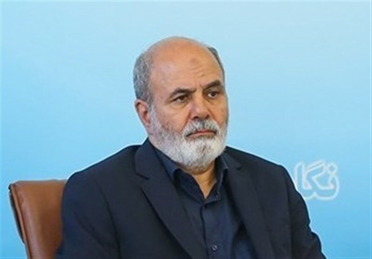 علی اکبر احمدیان، نماینده‌ مقام معظم رهبری و دبیر شورای عالی امنیت ملی جمهوری اسلامی ایران به دعوت‌ خانم خومبودزو وانتشاونی وزیر ریاست جمهوری آفریقای جنوبی، برای شرکت در نشست دبیران و مشاوران امنیت ملی کشورهای عضو و دوستدار بریکس در صدر هیأتی عازم آفریقای جنوبی شد.