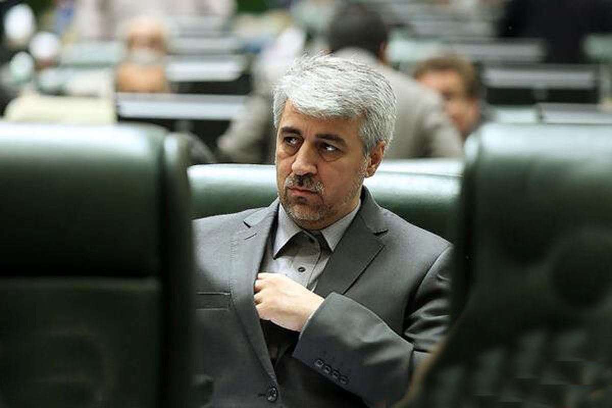 حمید سجادی، وزیر ورزش و جوانان، از سمت خود استعفا کرد.