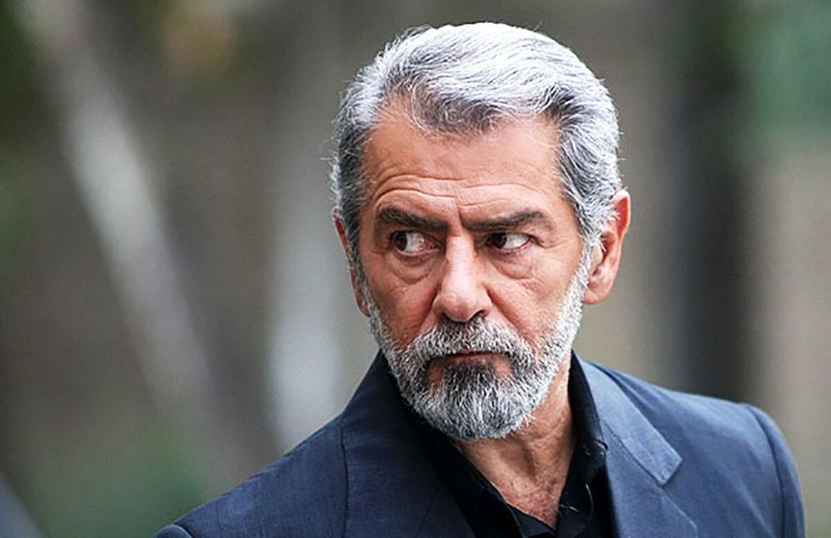 فرامرز قریبیان که تا آن روز عمده آثار برجسته اش را با مسعود کیمیایی تجربه کرده بود و در سوابق بازیگری خود، هنرمند اخلاق مداری در پیش و پس از انقلاب اسلامی به شمار می‌آمد، انتخاب نهایی تیم تولید برای ایفای نقش نخست «سفیر» بود.