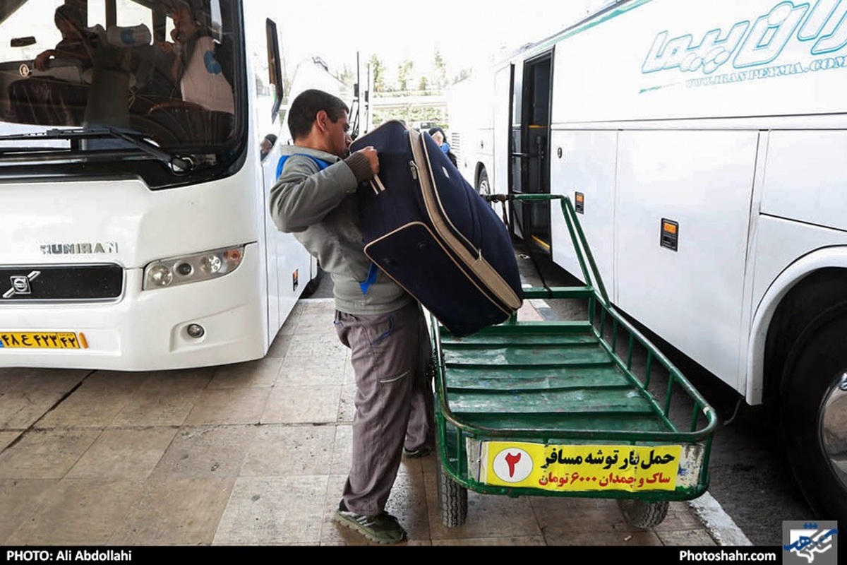 سازمان راهداری و حمل و نقل جاده‌ای تأکید کرد: صدور صورت وضعیت برای هرگونه وسیله نقلیه عمومی بدون مسافر یا فاقد کارت معاینه فنی یا فاقد بیمه نامه شخص ثالث یا فاقد کارت هوشمند راننده ناوگان معابر تخلف محسوب می شود.