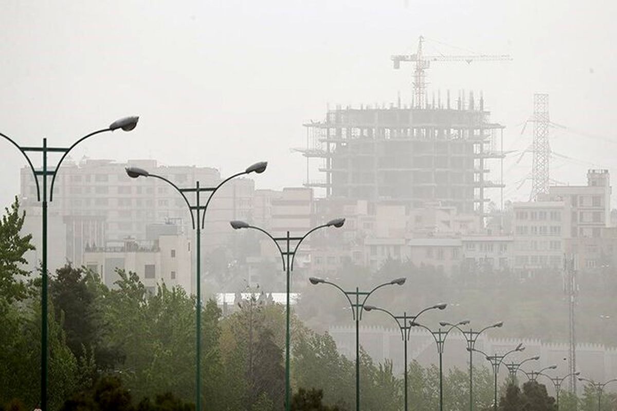 مدیرکل پیش‌بینی سازمان هواشناسی گفت: طی ۵ روز آینده خیزش گردوخاک و وزش باد در نواحی شرقی کشور پیش‌بینی می‌شود.