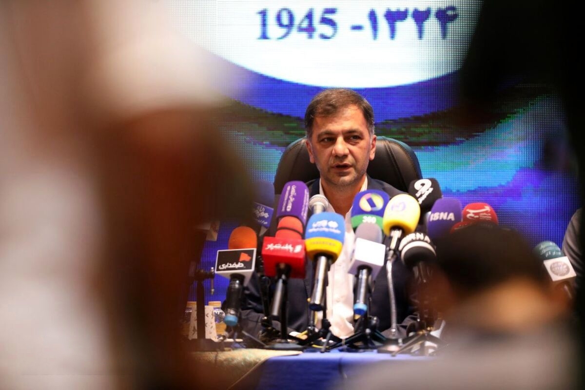 حجت کریمی مدیرعامل سابق استقلال با انتشار لیست خرید بازیکنان مدنظر نکونام برای استقلال حاشیه ساز شد.