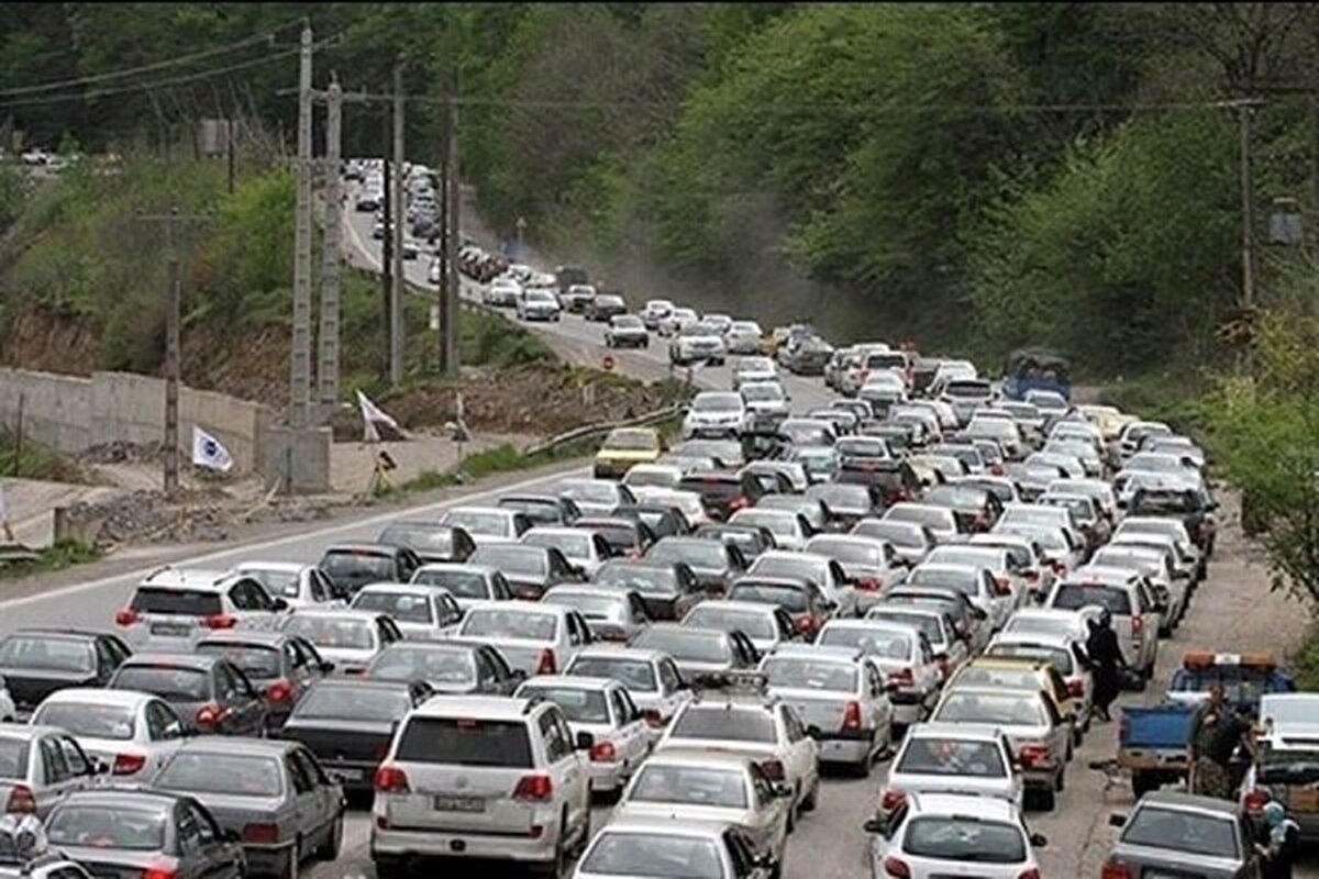رئیس مرکز اطلاعات و کنترل ترافیک پلیس راهور فراجا به تشریح جزئیات محدودیت‌های ترافیکی جاده‌های کشور در تعطیلات پایان هفته پرداخت.