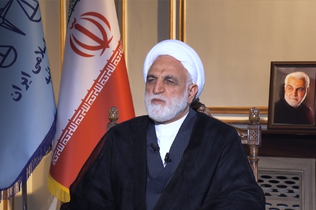 رئیس قوه قضاییه در گفت‌وگوی تفصیلی با شبکه المیادین به مناسبت روز حقوق بشر اسلامی، گفت: دست جنایتکارانه آمریکا و رژیم صهیونیستی در بسیاری از ترورها، جنایت‌ها و تخریب‌ها که در سطح کشور‌های منطقه ما به وقوع می‌پیوندد، آشکار است.
