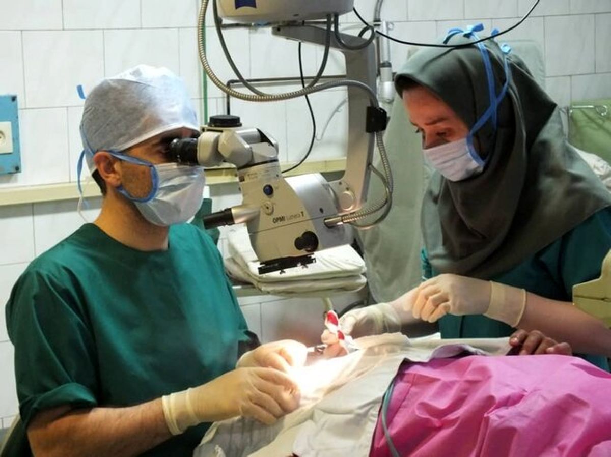 گم شدن وسایل شخصی بیماران در بیمارستان ها امری عادی و معمول است. حتی تاکنون تجربه جا گذاشتن ابزار جراحی درون بدن بیماران را هم داشته ایم. اما گم شدن قسمتی از بدن بیمار که قرار بوده دوباره پیوند زده شود، نوبر است و تاکنون سابقه نداشته است. این امر محال در بیمارستانی در هرمزگان اتفاق افتاده است.