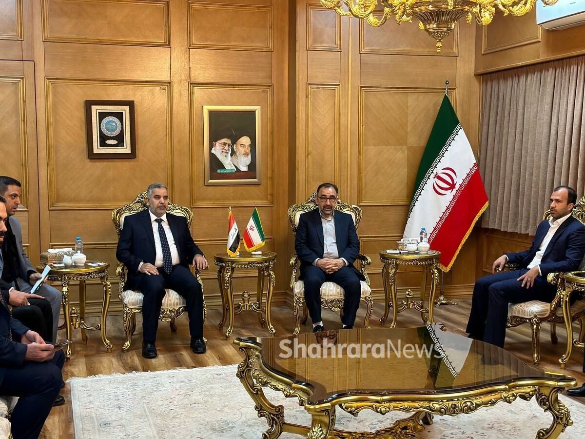 وزیر جهادکشاورزی عراق گفت: برنامه کشاورزی مدوّنی در مجلس عراق در حال تصویب است تا نه تاجر و نه کشاورز متضرر شوند. 