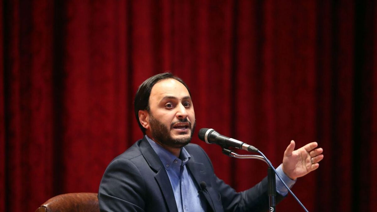 سخنگوی دولت با بیان اینکه دولت در خصوص ساخت چهار میلیون مسکن کوتاهی نکرده است، گفت: حتما باید چهار میلیون مسکن ساخته شود و در این راستا برنامه ریزی، هدف گذاری و تقسیم کار انجام شده است.