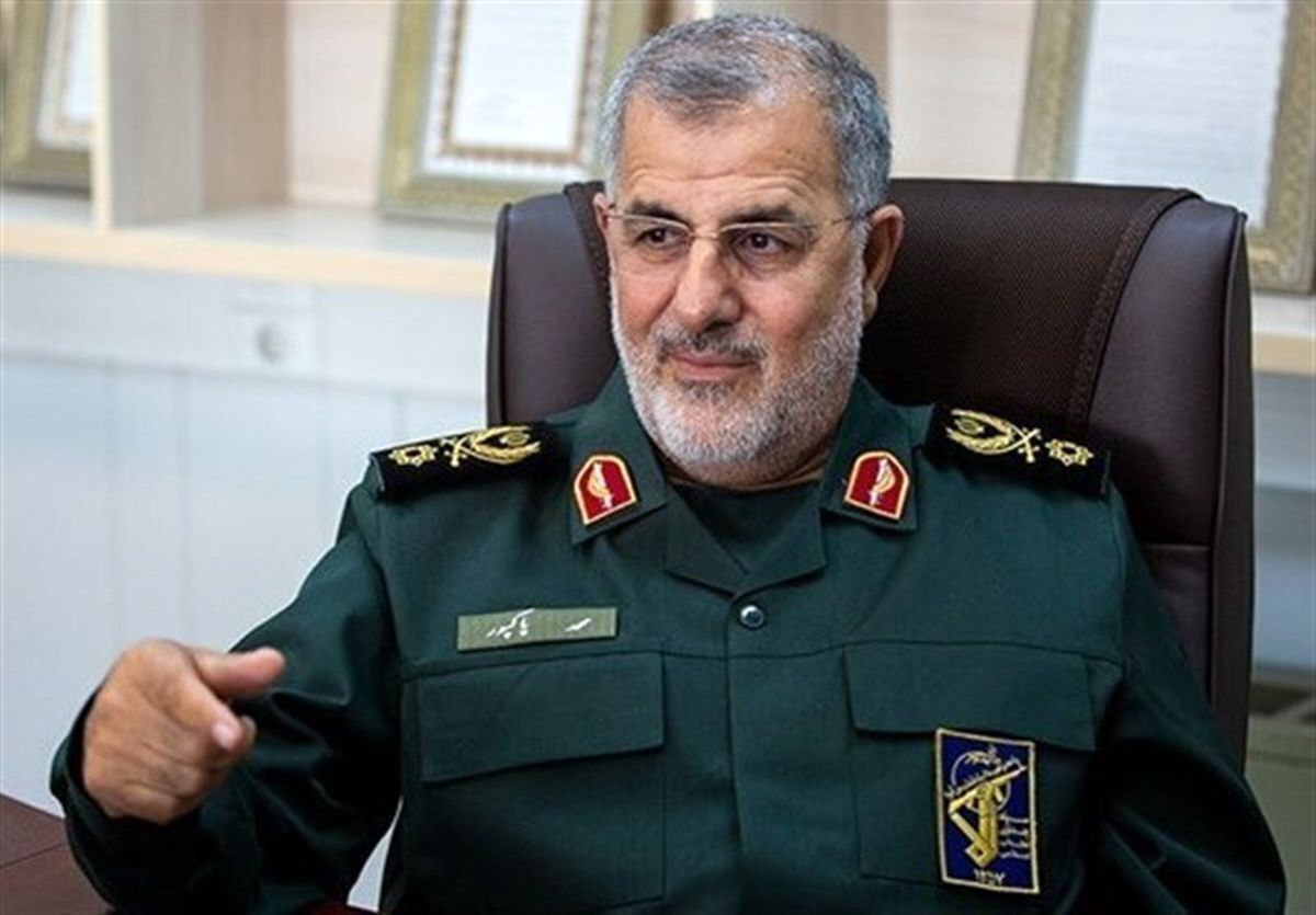 فرمانده نیروی زمینی سپاه گفت: در تاسوعا و عاشورای حسینی دشمنان برنامه‌هایی برای اقدامات تروریستی و ناامن سازی داشتند که با اعزام پنج تیپ تکاور به مناطق مرزی توطئه آن‌ها را خنثی کردیم.