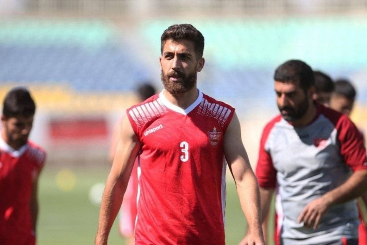 شاید یک بازیکن دیگر از پرسپولیس جدا شود.