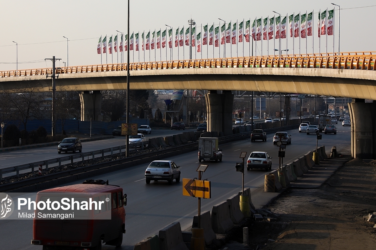 نخستین نشست مجمع کارشناسان و نخبگان شهری در شورای اسلامی شهر مشهد برگزار شد.