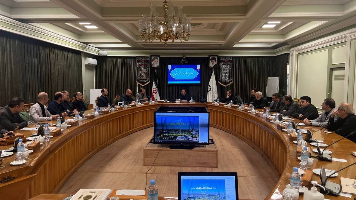 رییس پارک علم و فناوری خراسان رضوی گفت: در حال پیگیری برای راه‌اندازی پردیس فناوری صنایع معدنی تا پنج ماه آینده در استان خراسان رضوی هستیم.