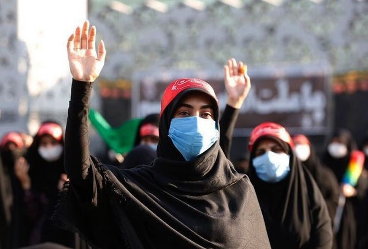 به مناسبت ۱۲ محرم و سومین روز شهادت سالار شهیدان امام حسین (ع) و یاران باوفای‌شان ویژه‌برنامه معارفی «قرار» یکشنبه ۸ مرداد به صورت زنده حوالی ساعت ۱۰ از شبکه پنج سیما روانه آنتن می‌شود.