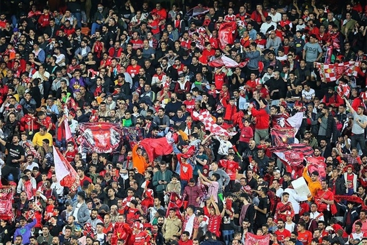 سازمان لیگ فوتبال ایران با نامه باشگاه پرسپولیس مبنی بر حضور تماشاگر در مسابقه با ذوب آهن اصفهان در هفته سوم لیگ برتر موافق است.