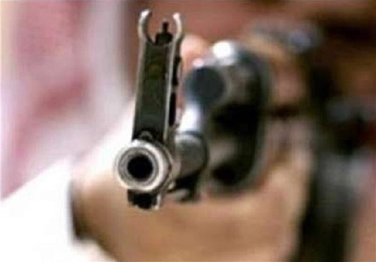 بر اثر حمله تروریستی به واحد انتظامی شهرستان تفتان تعداد ۲ نفر از کارکنان انتظامی شهرستان تفتان به درجه رفیع شهادت نائل آمدند.