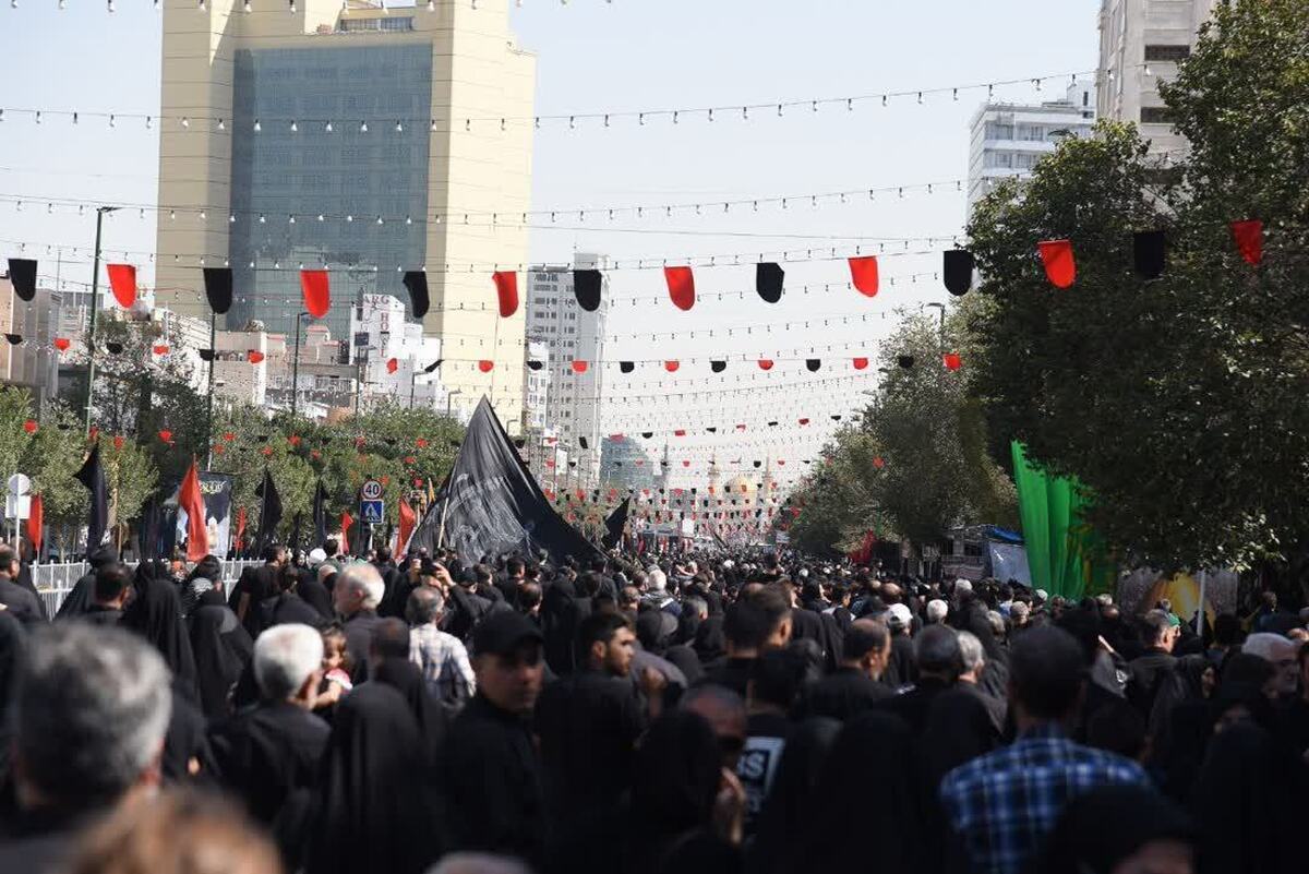 شهردار مشهد مقدس در تمجید از راهپیمایی جاماندگان اربعین پستی منتشر کرد.