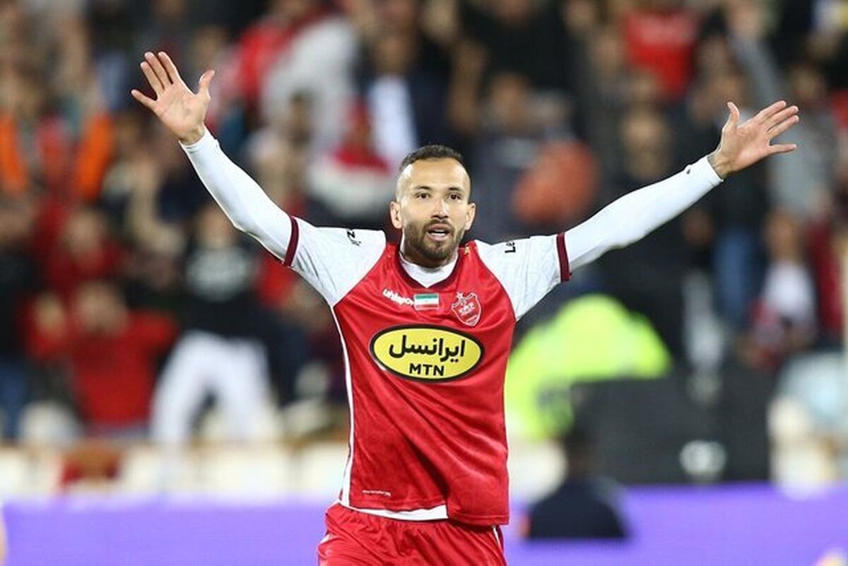 مهاجم پیشین پرسپولیس خواهان گرفتن پول از این باشگاه شد.