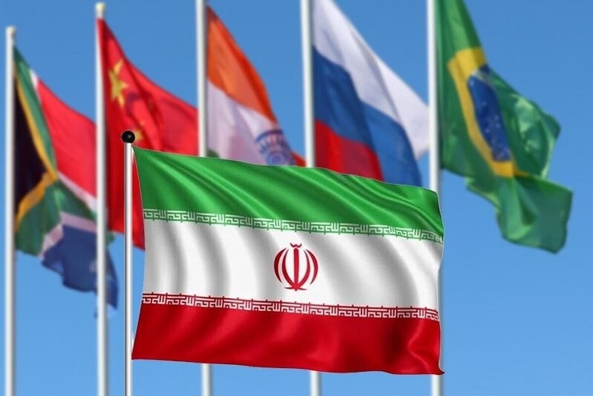 معاون سیاسی دفتر رئیس‌جمهور نوشت: عضویت دائم در گروه اقتصادهای نوظهور جهانی یک پیشرفت تاریخ ساز محسوب می‌شود.