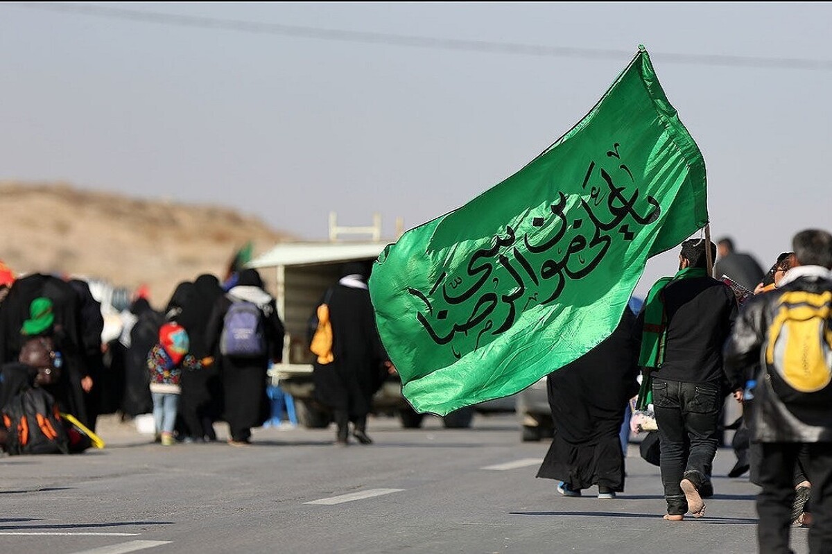 سخنگوی جمعیت خدمتگزاران زائران پیاده امام رضا (ع) گفت: تاکنون ۱۷ هزار زائر پیاده وارد مشهد شدند و ۴۵ هزار زائر پیاده دیگر در مسیر هستند.