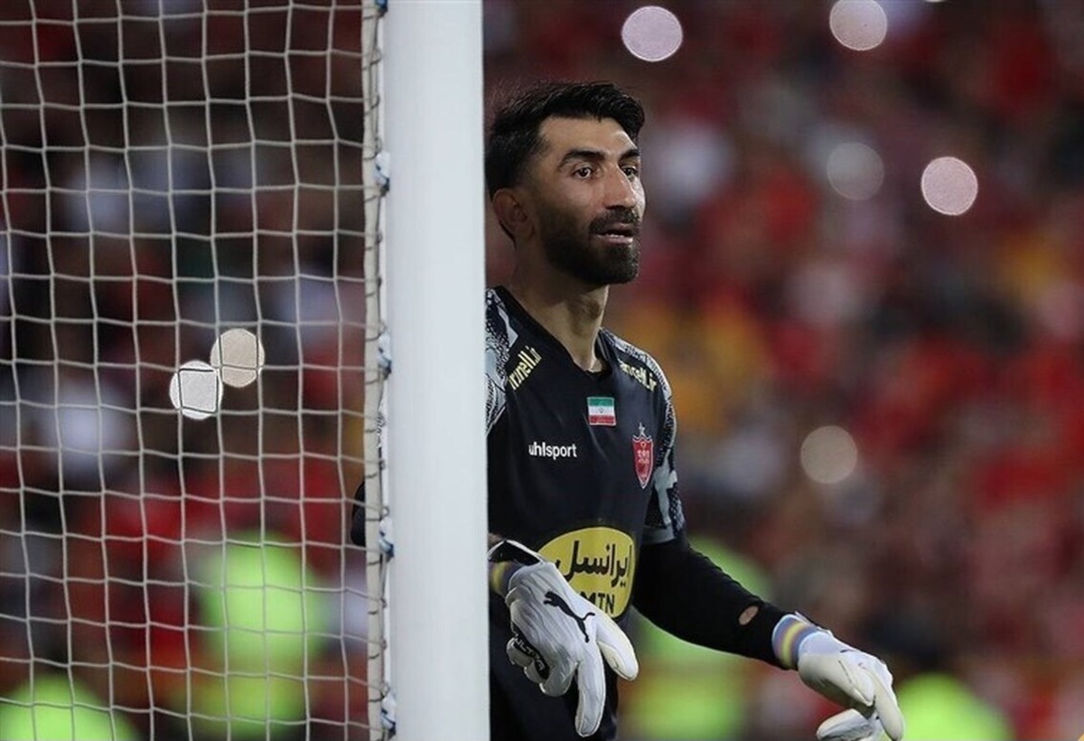 دروازه بان ملی پوش پرسپولیس مانع یک انتقال شد.