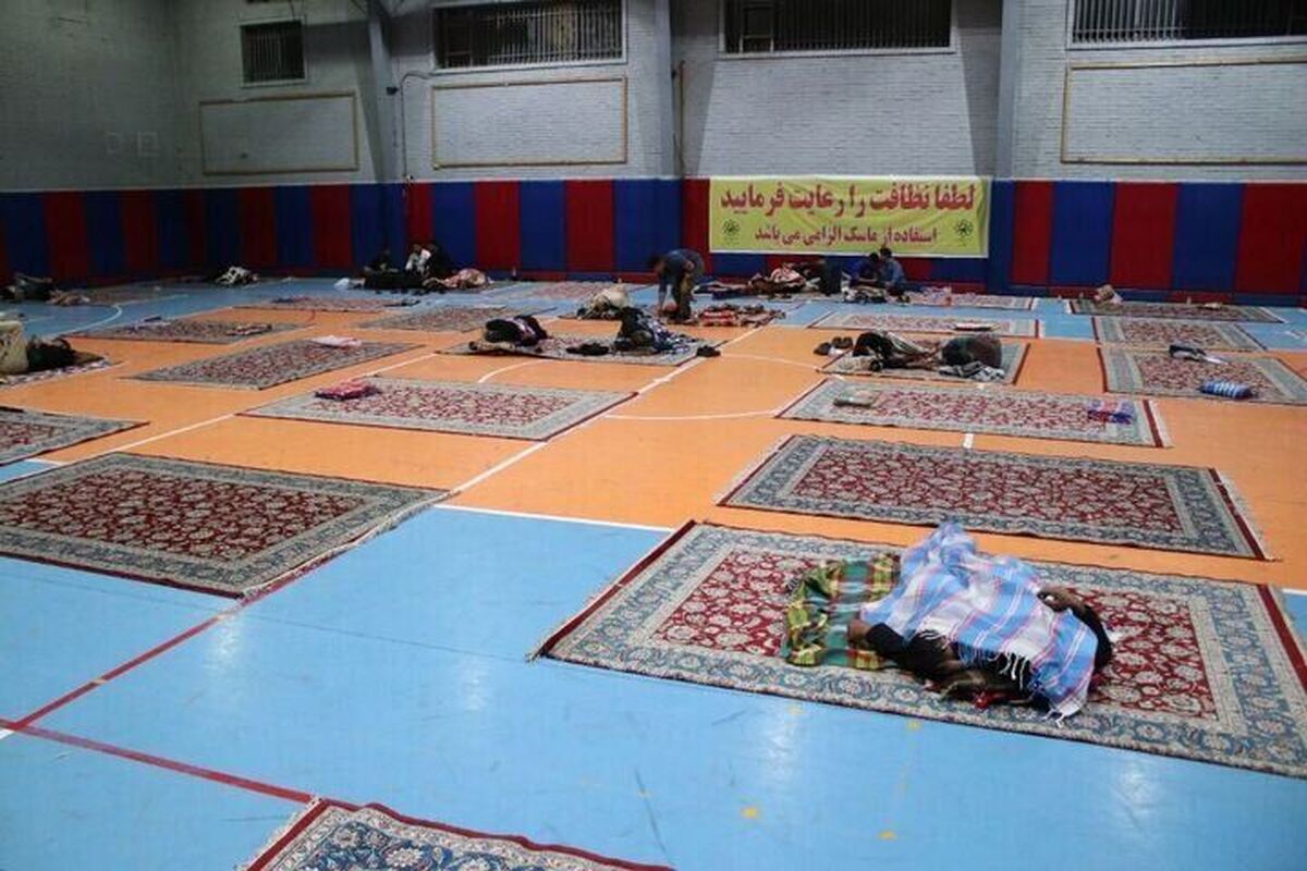 مدیرکل اوقاف و امور خیریه خراسان رضوی گفت: مجموع اقامت موقت و اضطراری در مساجد، حسینیه‌ها، مدارس علمیه و اماکن وقفی که در اختیار زائران قرار گرفته به ۶۰ هزار نفر رسیده است.