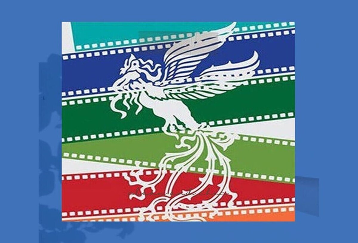 عناوین فیلم‌های راه یافته به پنجمین جشن سیمرغ سینمای خراسان رضوی در بخش های داستانی بلند، داستانی کوتاه، مستند کوتاه، نماهنگ و انیمیشن کوتاه اعلام شد.