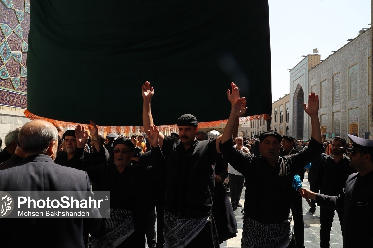 کاروان انصارالحسین (ع) بعد از ۷۴ روز و طی مسافت ۲۷۰۰ کیلومتر به مشهد بازگشتند.