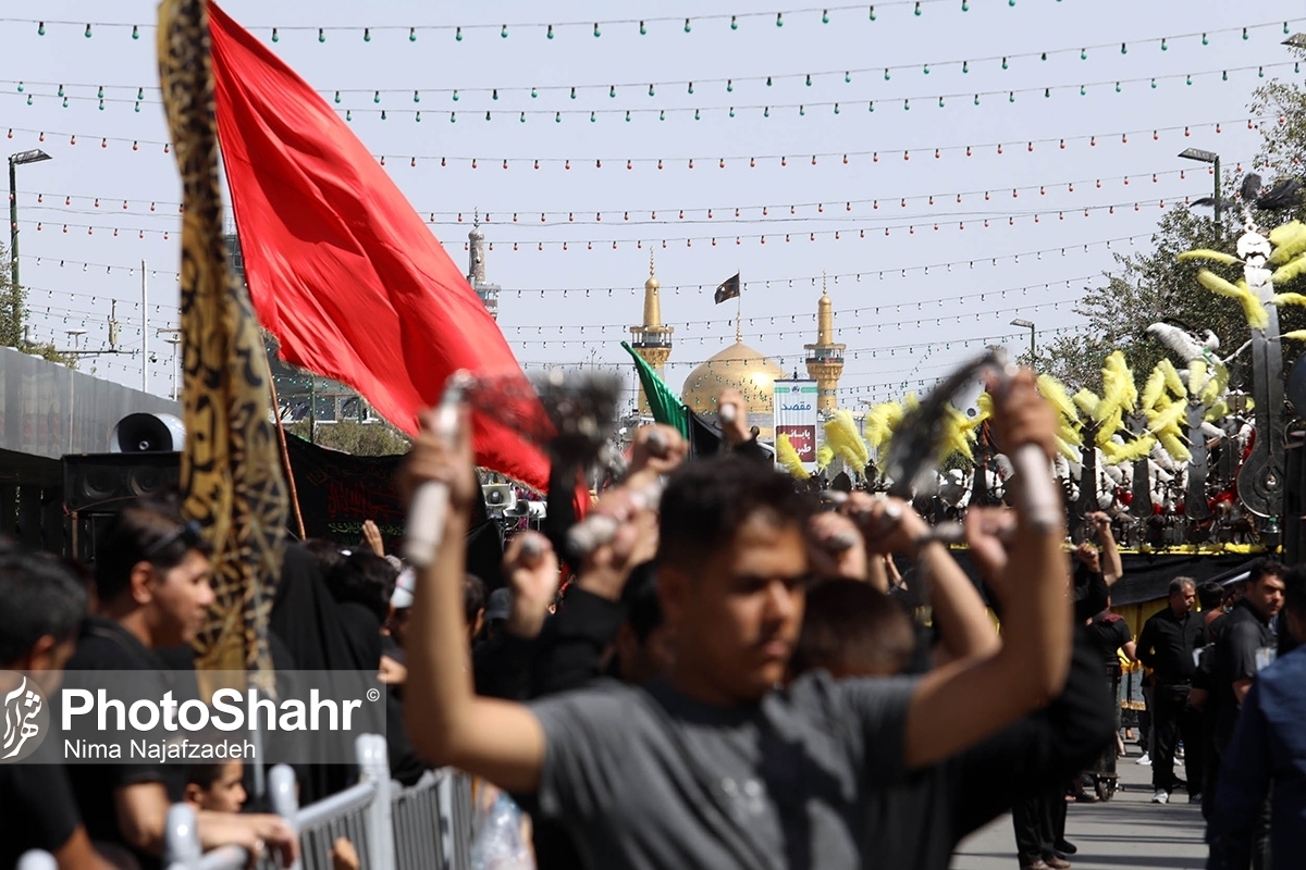 معاون فرهنگی، اجتماعی و زیارت استانداری خراسان رضوی گفت: طی ۱۵ تا ۲۵ شهریور ماه جاری بیش از پنج میلیون و ۸۵۰ هزار زائر پیاده و از طریق سایر مبادی ورودی شامل جاده‌ای، ریلی، هوایی و وسیله نقلیه شخصی وارد مشهد مقدس شده‌اند.